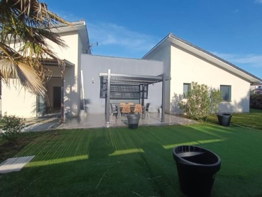 Villa Des Rives Du Tarn Avec Jacuzzi Montans Eksteriør billede